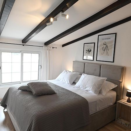 Apartment Kokolo Sea View Hvar Hvar Town Bagian luar foto