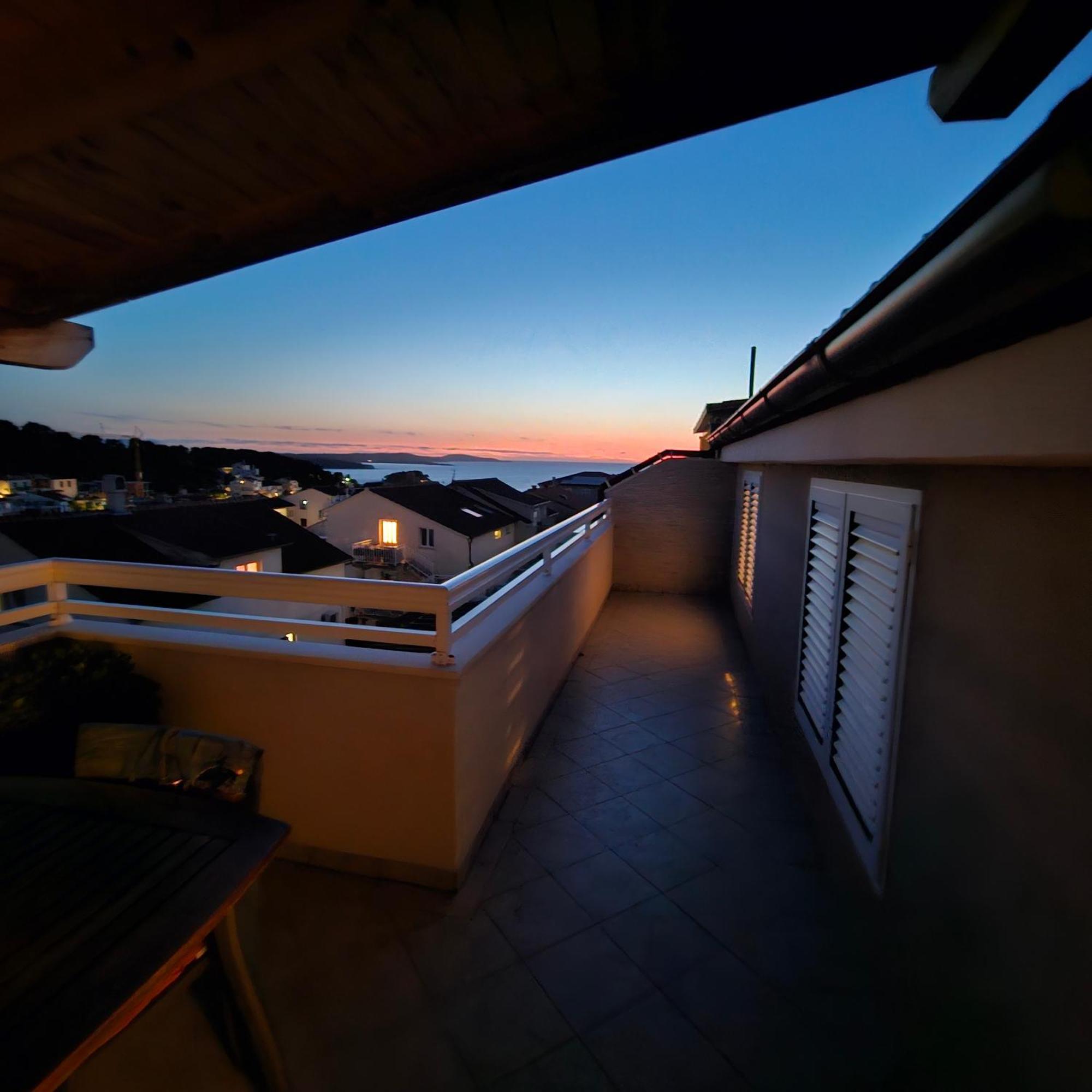 Apartment Kokolo Sea View Hvar Hvar Town Bagian luar foto